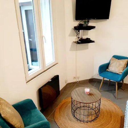 Le Petit Charmeur, Parking, Wifi, Gare Apartment Flers  Ngoại thất bức ảnh
