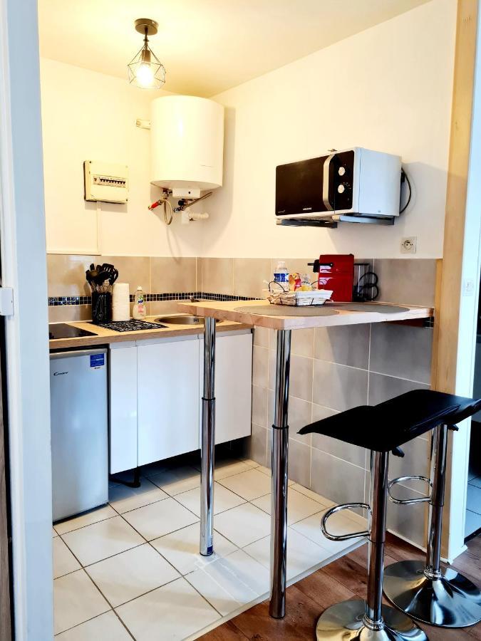 Le Petit Charmeur, Parking, Wifi, Gare Apartment Flers  Ngoại thất bức ảnh