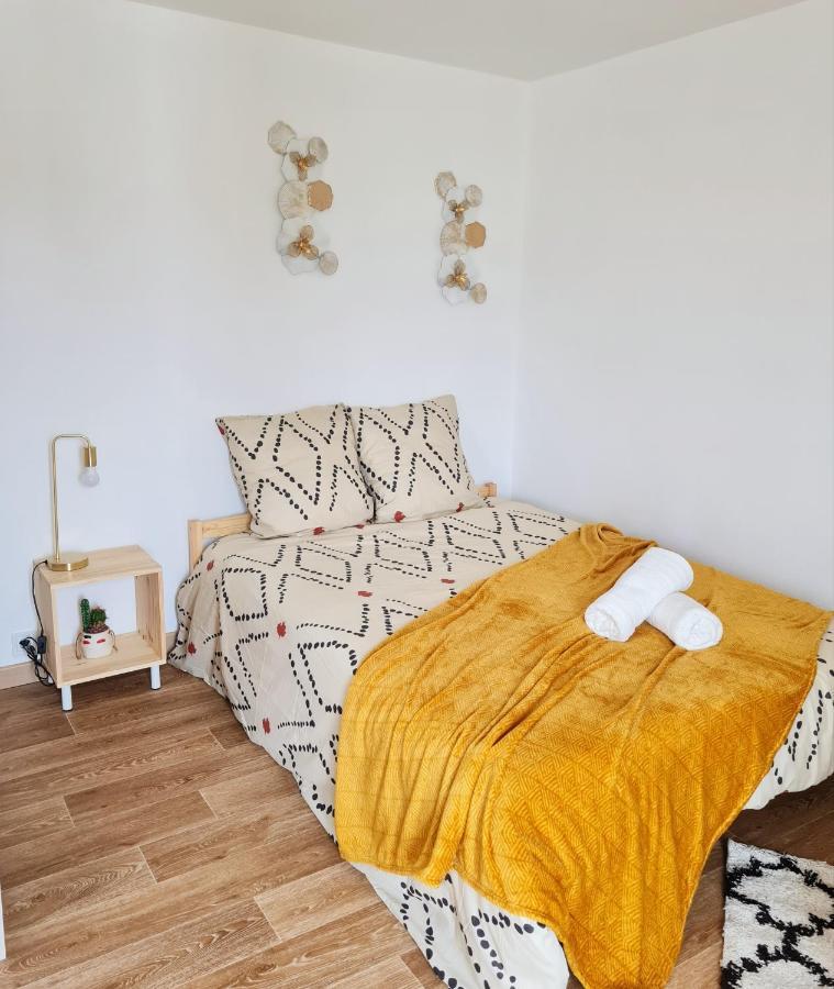 Le Petit Charmeur, Parking, Wifi, Gare Apartment Flers  Ngoại thất bức ảnh