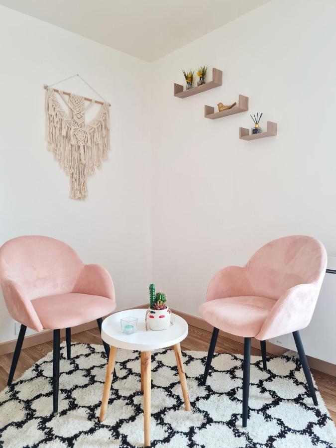 Le Petit Charmeur, Parking, Wifi, Gare Apartment Flers  Ngoại thất bức ảnh